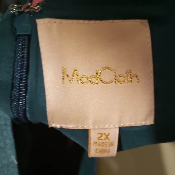 Modcloth V Neck Flutter Sleeve A Line Dress - Picture 4 of 5